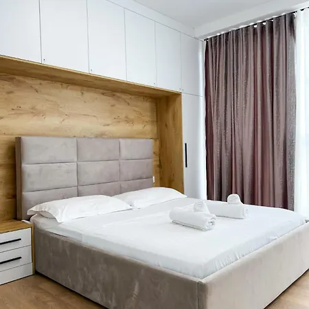 Boulevard טיראנה