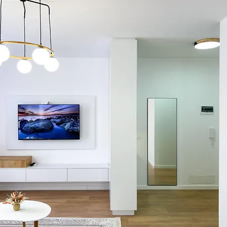 Boulevard * 地拉那